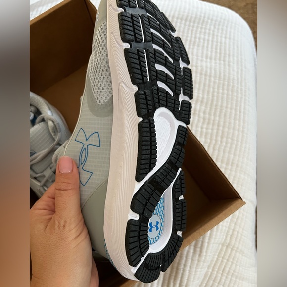 Under Armour Men's UA HOVR Sonic Strt Reflect ShoesUnder Armour Men's UA H - Picture 6 of 10